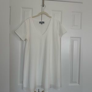 Short Lulu’s white dress, medium